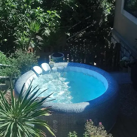 Maison De Charme Avec Piscine Et Jacuzzi Dans Cadre Exceptionnel Proche Marseille Holiday home